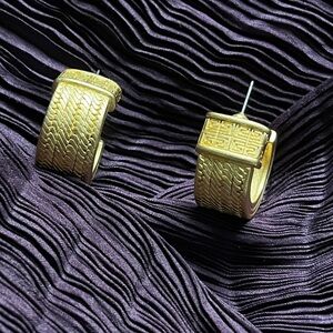 Givenchy, Costume Jewelry Earrings